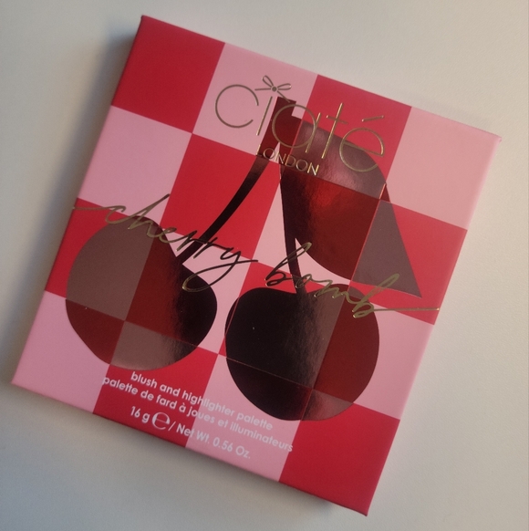 3/$30 CIATE LONDON Cherry Bomb Blush And Highlighter Palette - Picture 3 of 6